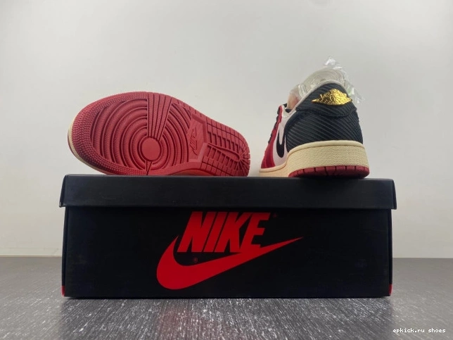 Cheap Home Room Low FN0432-017 OG Air 1 x Trophy Jordan 0703